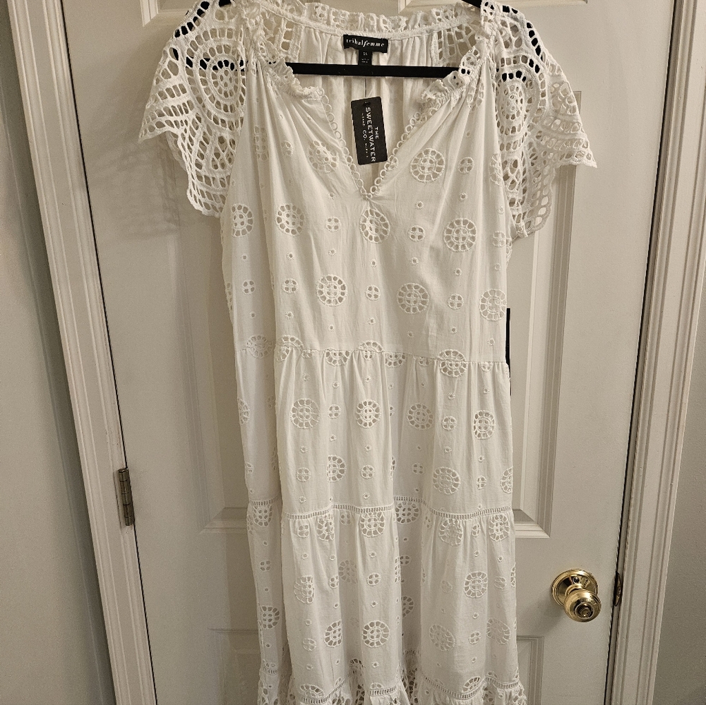 Tribal Femme White Crochet Maxi Dress